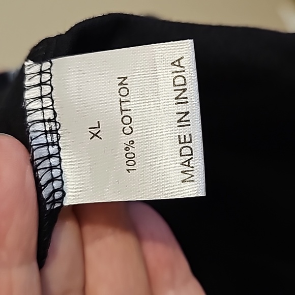 LATINA TSHIRT XL - Picture 9 of 9